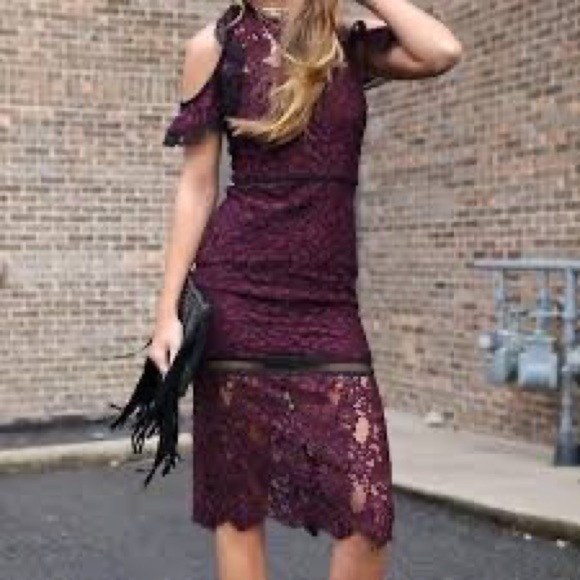 Alexis (Revolve) Evie Burgundy Lace Off Shoulder Midi Dress. Size XS. - Picture 4 of 17